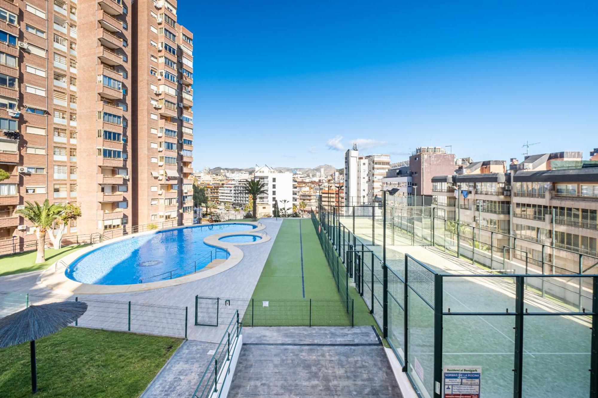 Benipark Apartments Poniente Beach Бенидорм Екстериор снимка