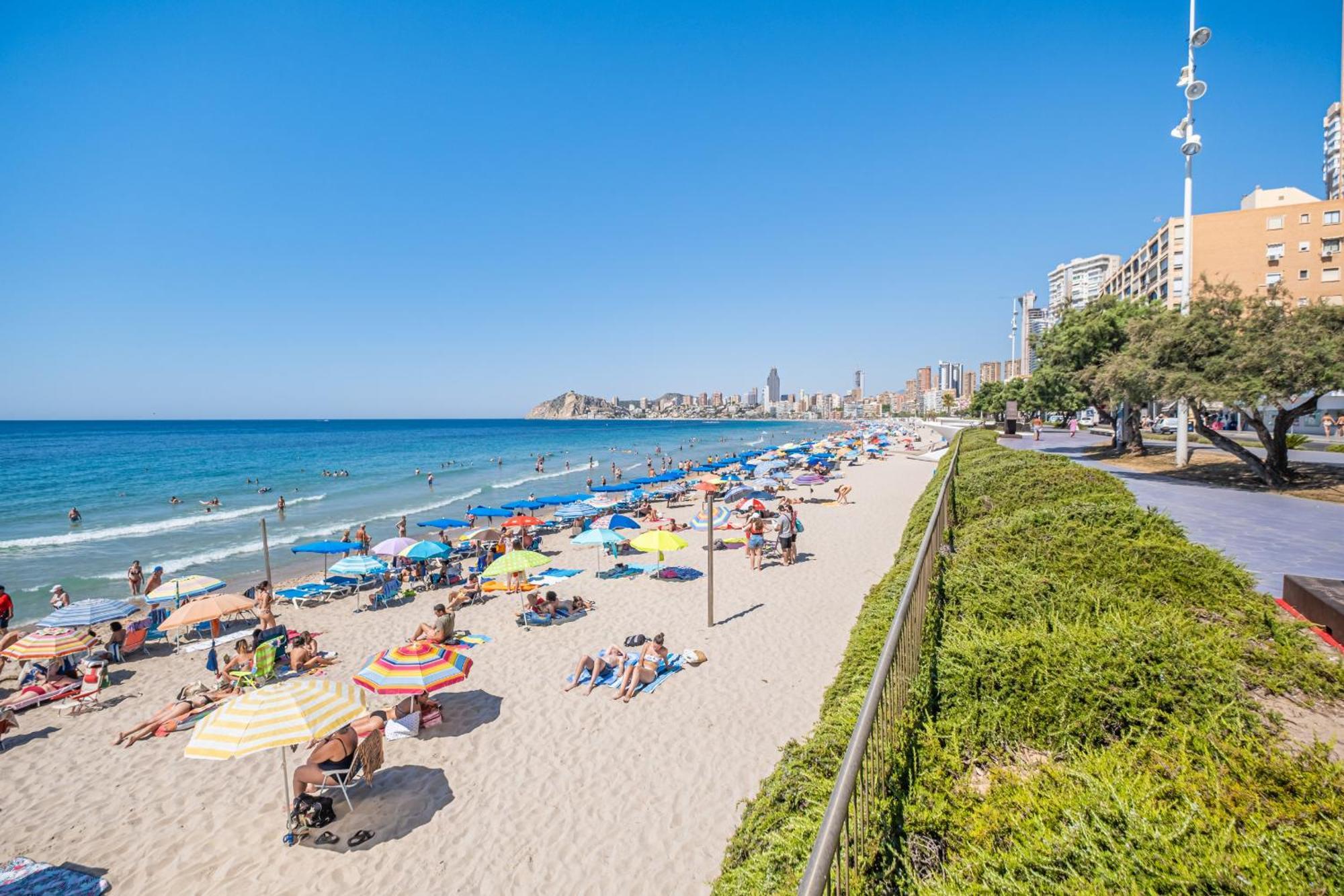 Benipark Apartments Poniente Beach Бенидорм Екстериор снимка
