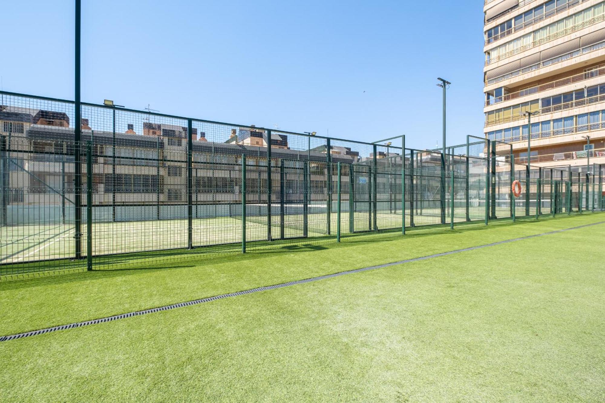 Benipark Apartments Poniente Beach Бенидорм Екстериор снимка