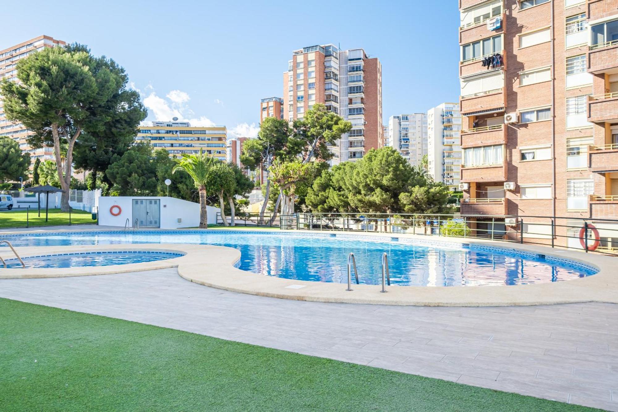 Benipark Apartments Poniente Beach Бенидорм Екстериор снимка
